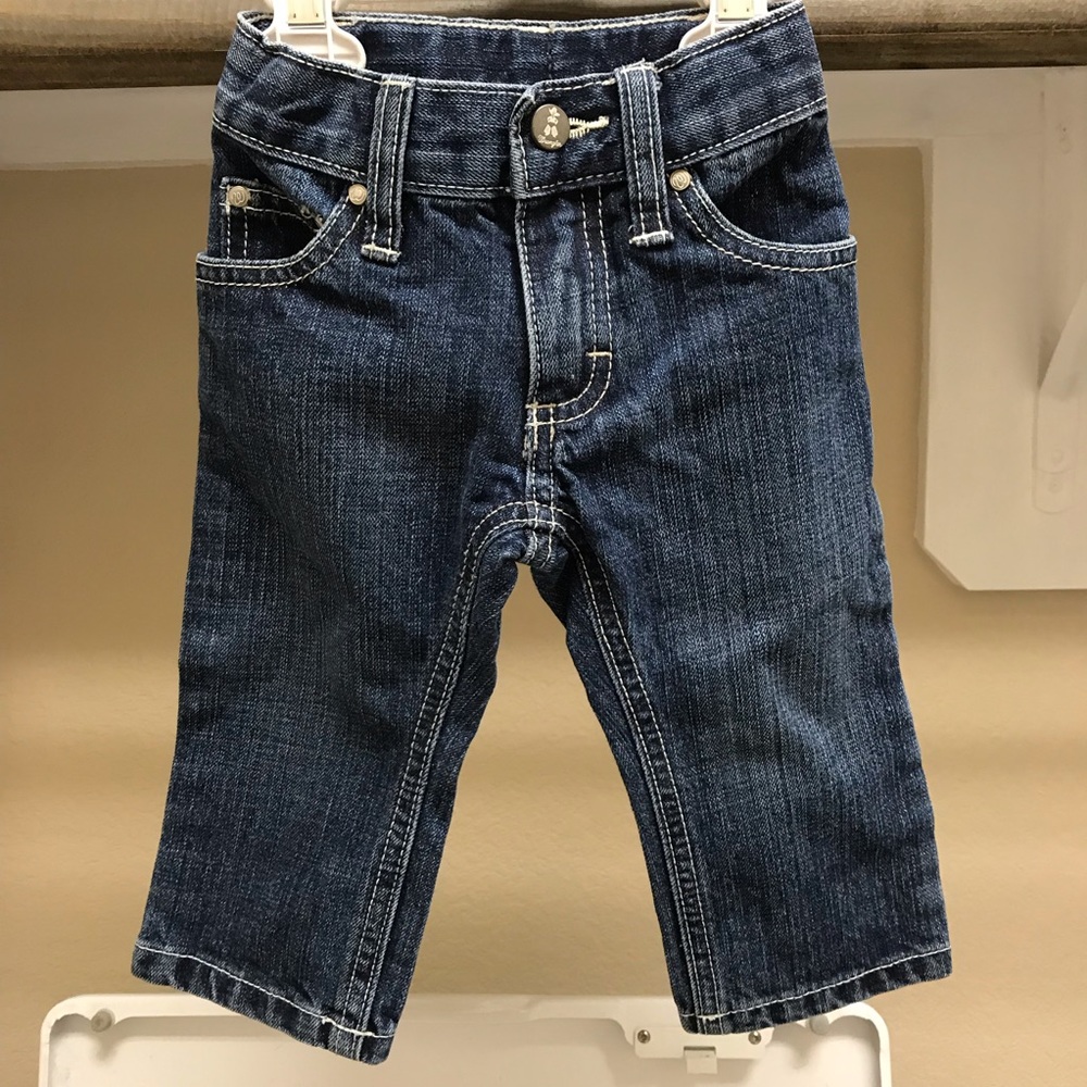Infant Wrangler jeans size 6-9 mo